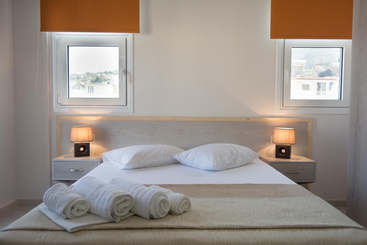 Aparthotel Sirena Superior Agia Pelagia  Esterno foto